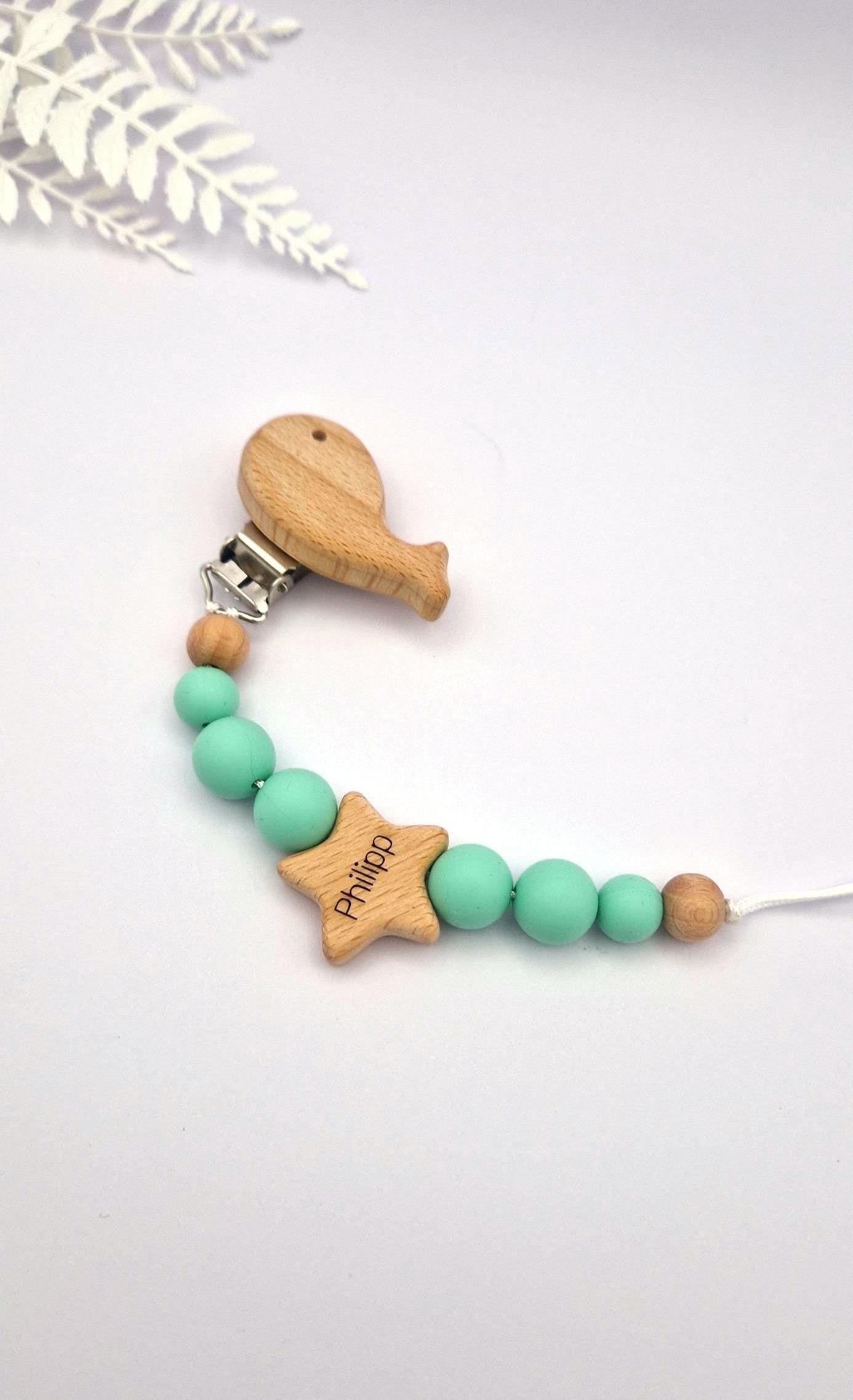 Personalisierte Schnullerkette Mit Namen | Pastellgrün Babygeschenk Geburt & Taufe Handgemachtes Bpa-Frei Namensgravur Personalisierte Schnullerkette Mit Namen | Pastellgrün Babygeschenk Geburt & Taufe Handgemachtes Bpa-Frei Namensgravur von Etsy - TitiloobyKiki