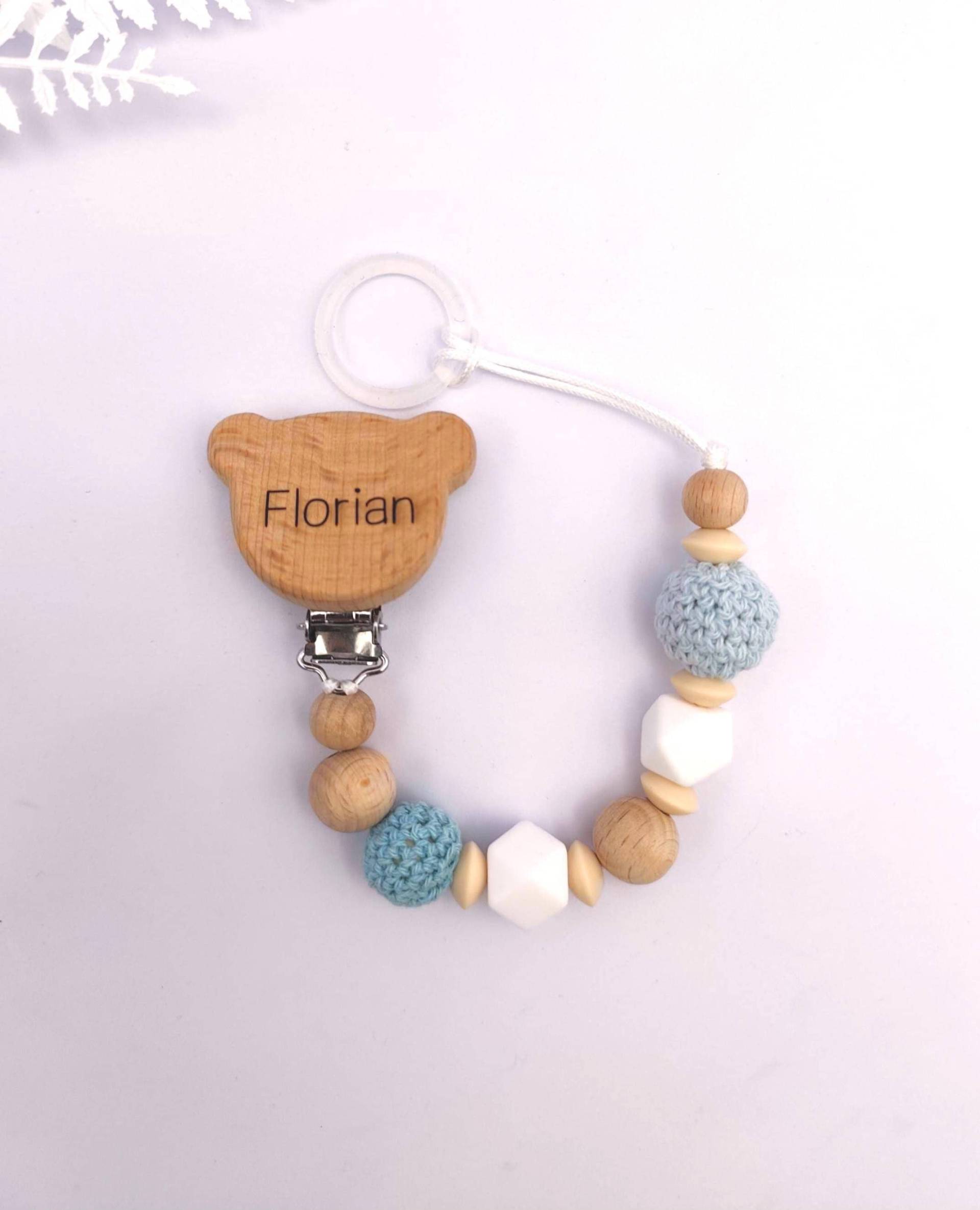 Personalisierte Schnullerkette Mit Namen | Skyblue Handgemachtes Baby Geschenk Geburt & Taufe Bpa-Frei Mit Namensgravur von Etsy - TitiloobyKiki