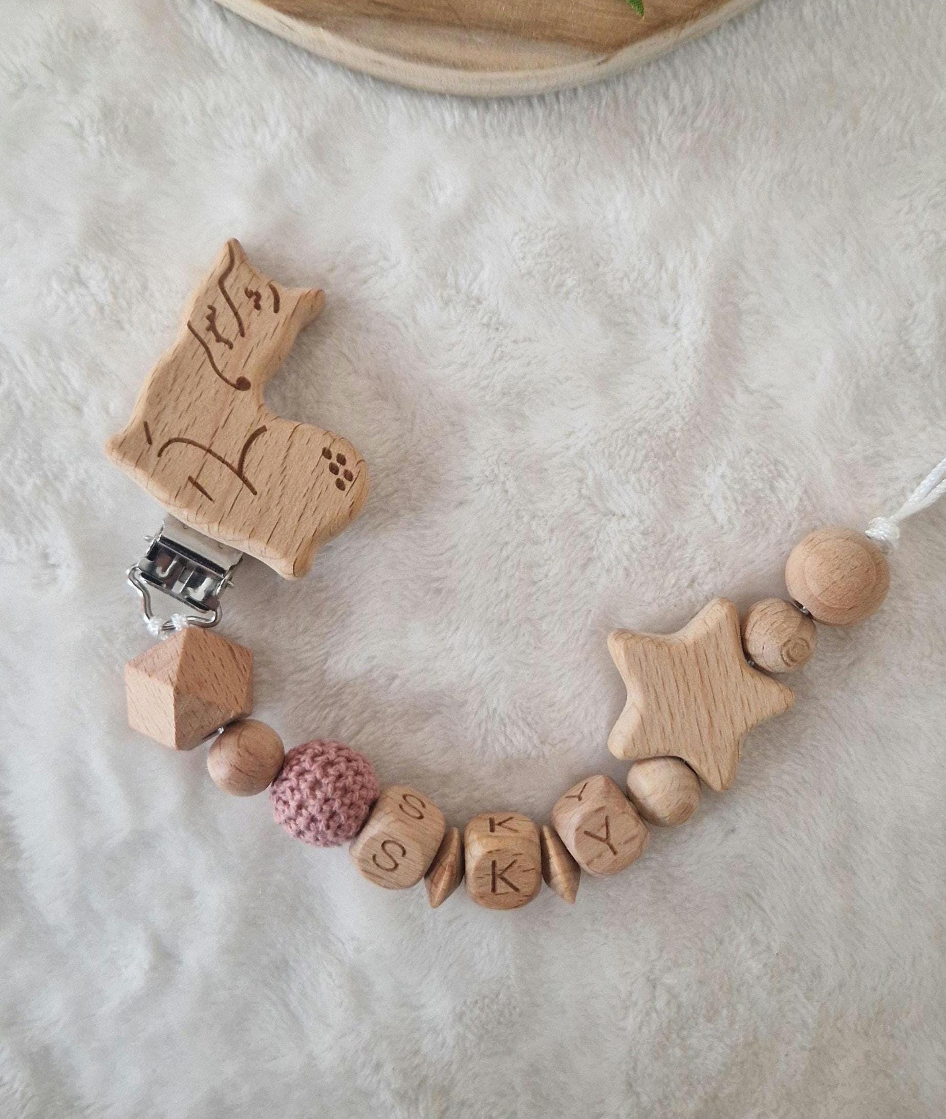 Schnullerkette Mit Name, Individuell Gestaltbar, Handgemachtes Babygeschenk, Personalisierte Schnullerkette, Holzdesign Stern von Etsy - TitiloobyKiki