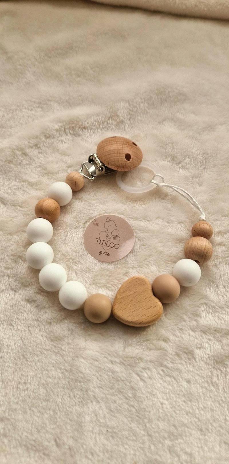 Schnullerkette Mit Perlen - Liebevoll Handgefertigt in Österreich | Geschenk Zur Geburt & Taufe Bpa-Frei von Etsy - TitiloobyKiki