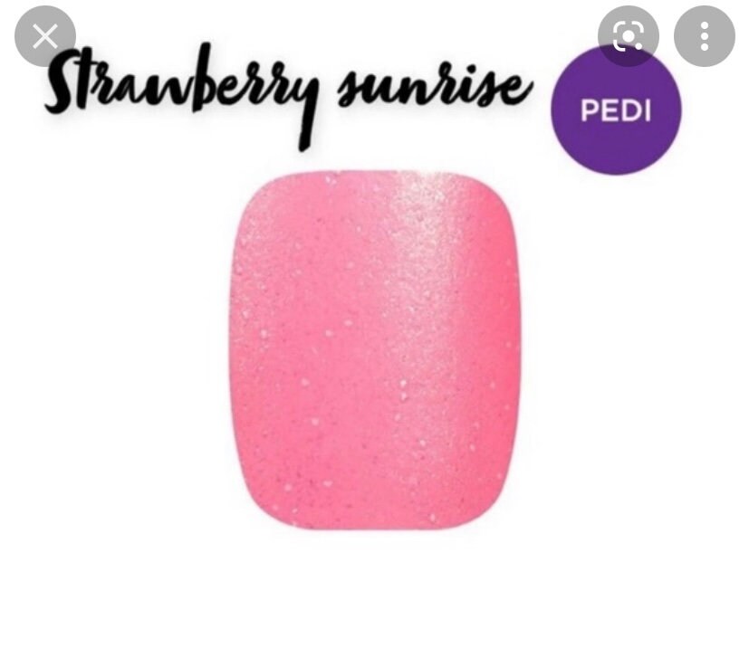 Erdbeere Sunrise Pedi von Etsy - TnTDynamiteNails