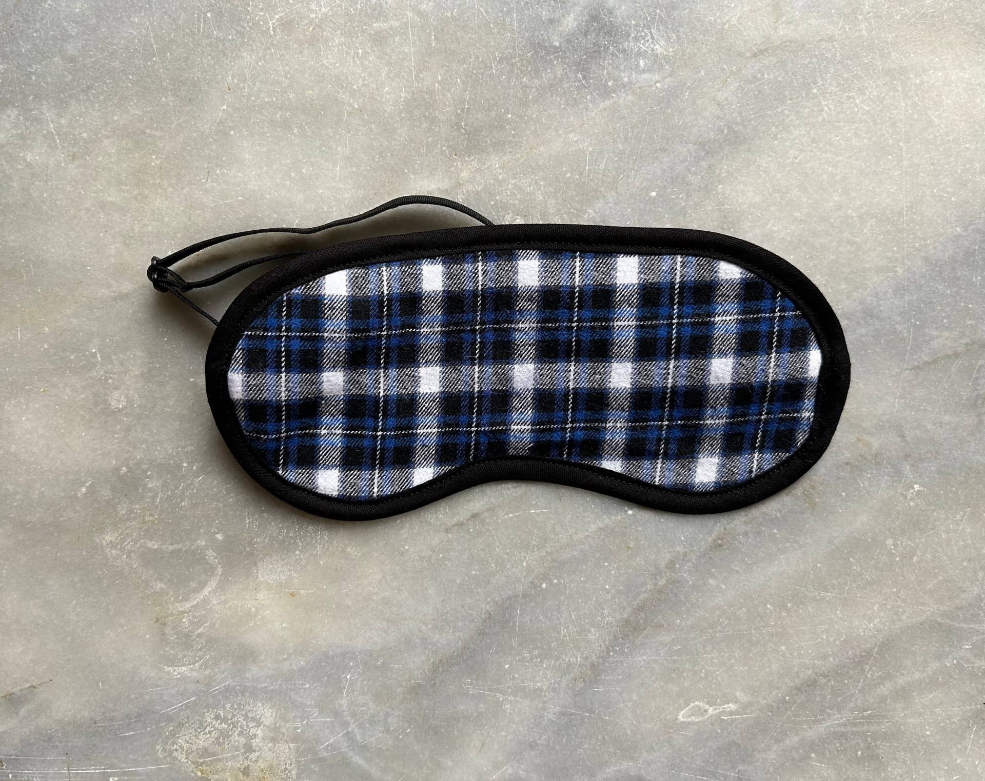 Schlafmaske Flanell Schwarz/Blau-Kariert , Augenmaske, Kissen, Entspannung Schlafmaske Flanell Schwarz/Blau-Kariert , Augenmaske, Kissen, Entspannung von Etsy - Tocchine