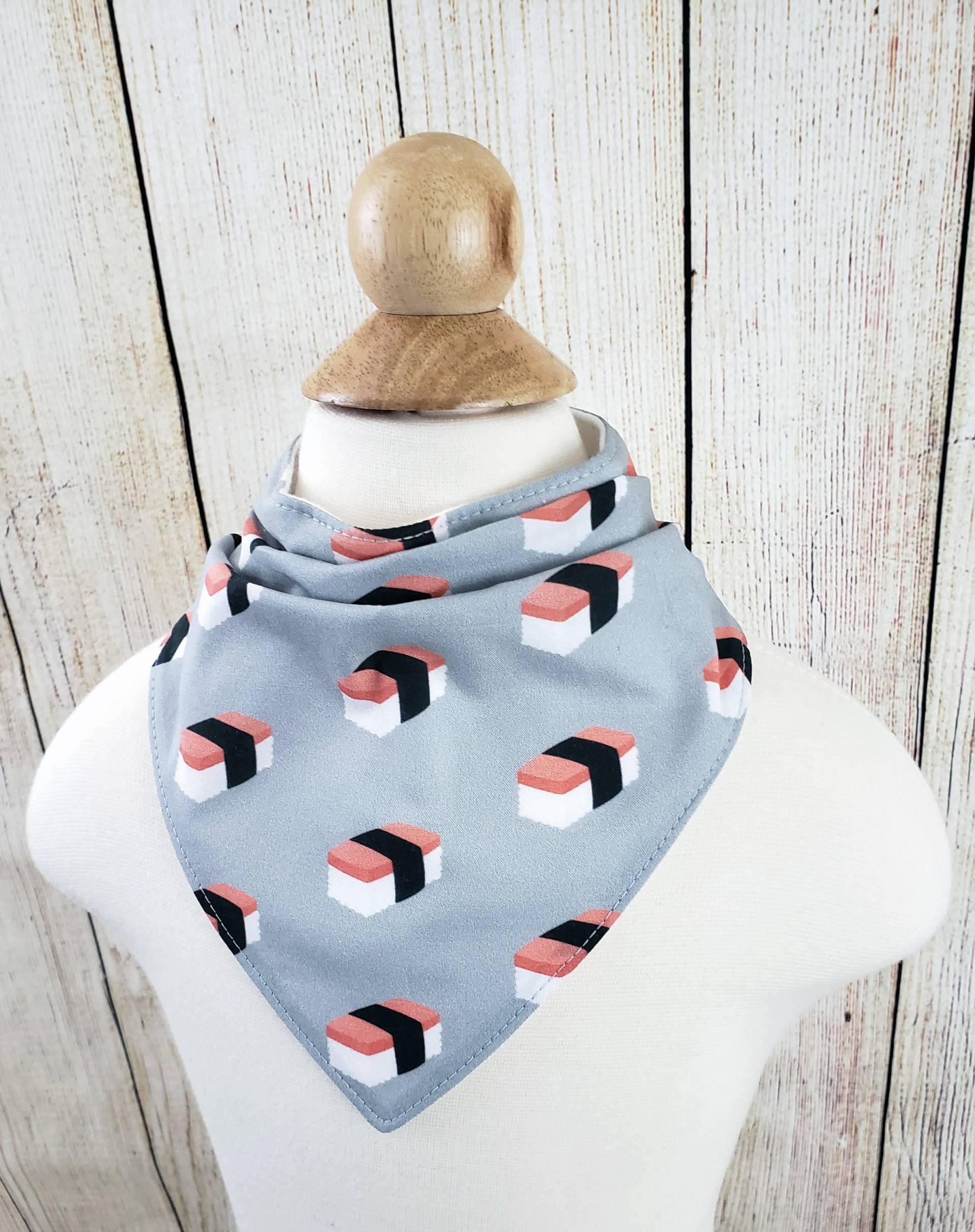 Musubi Bandana Lätzchen Musubi Bandana Lätzchen von Etsy - ToshiTots