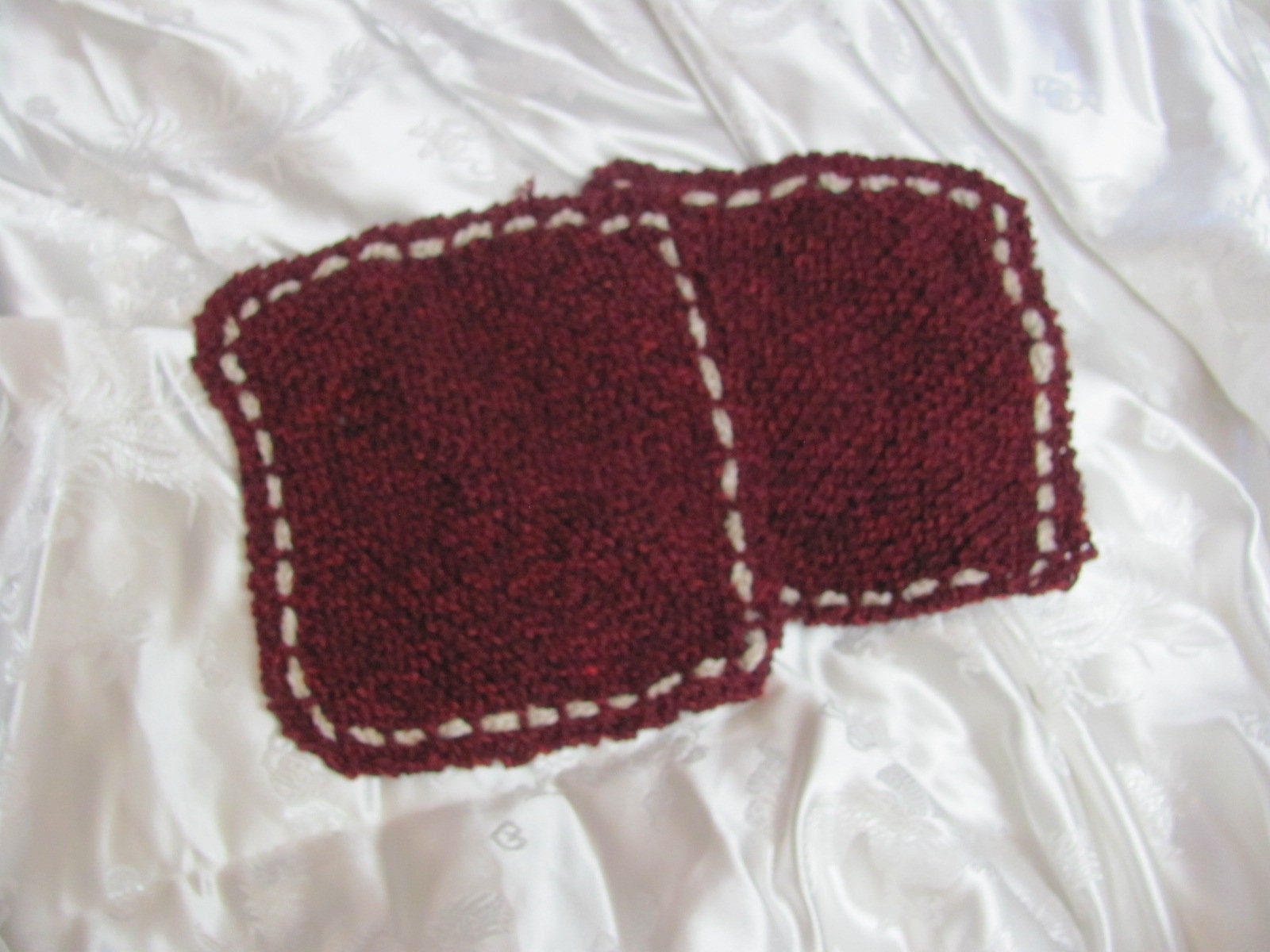 Handgefertigte Gestrickte Wasch Gesichtstücher 2Er Set - 100% Baumwolle Burgund Soft Handgefertigte Gestrickte Wasch Gesichtstücher 2Er Set - 100% Baumwolle Burgund Soft von Etsy - TotallyLinens