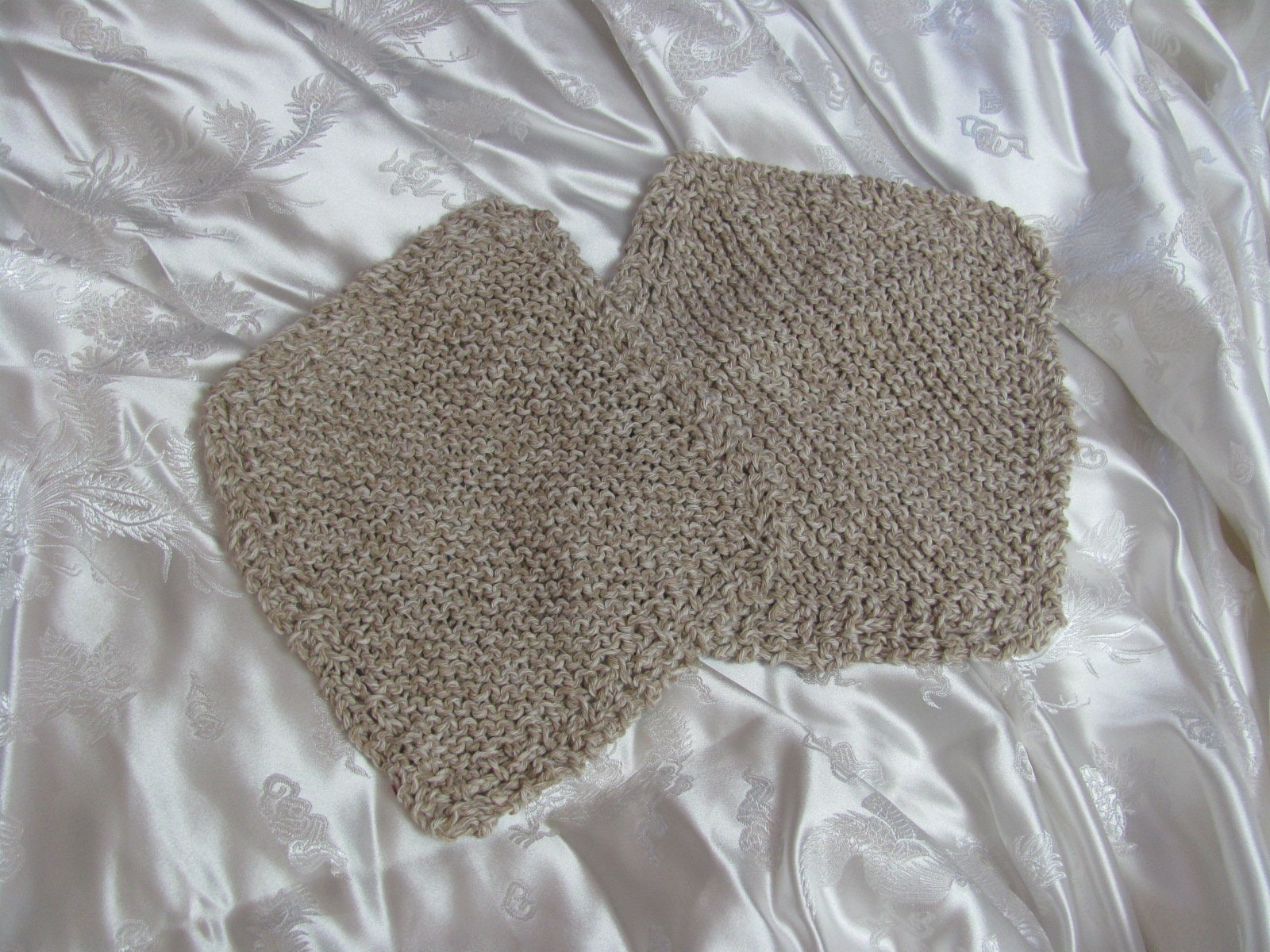 Handgefertigte Gestrickte Waschlappen Gesichtstücher 2Er Set - 100% Baumwolle Beige Weich Handgefertigte Gestrickte Waschlappen Gesichtstücher 2Er Set - 100% Baumwolle Beige Weich von Etsy - TotallyLinens