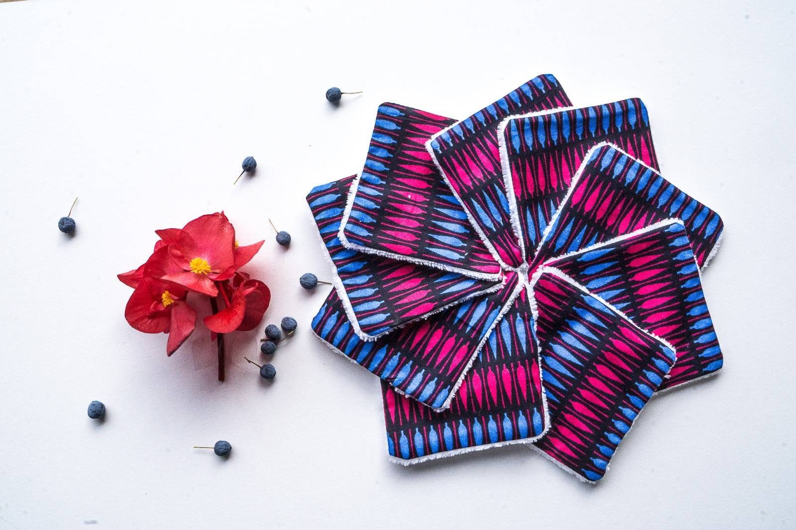 Waschbare Make-Up-Entferner-Tücher Aus Wachs - Und Bambus-Frottee, Rosa Blaue Lanze Waschbare Make-Up-Entferner-Tücher Aus Wachs - Und Bambus-Frottee, Rosa Blaue Lanze von Etsy - Touchofwax