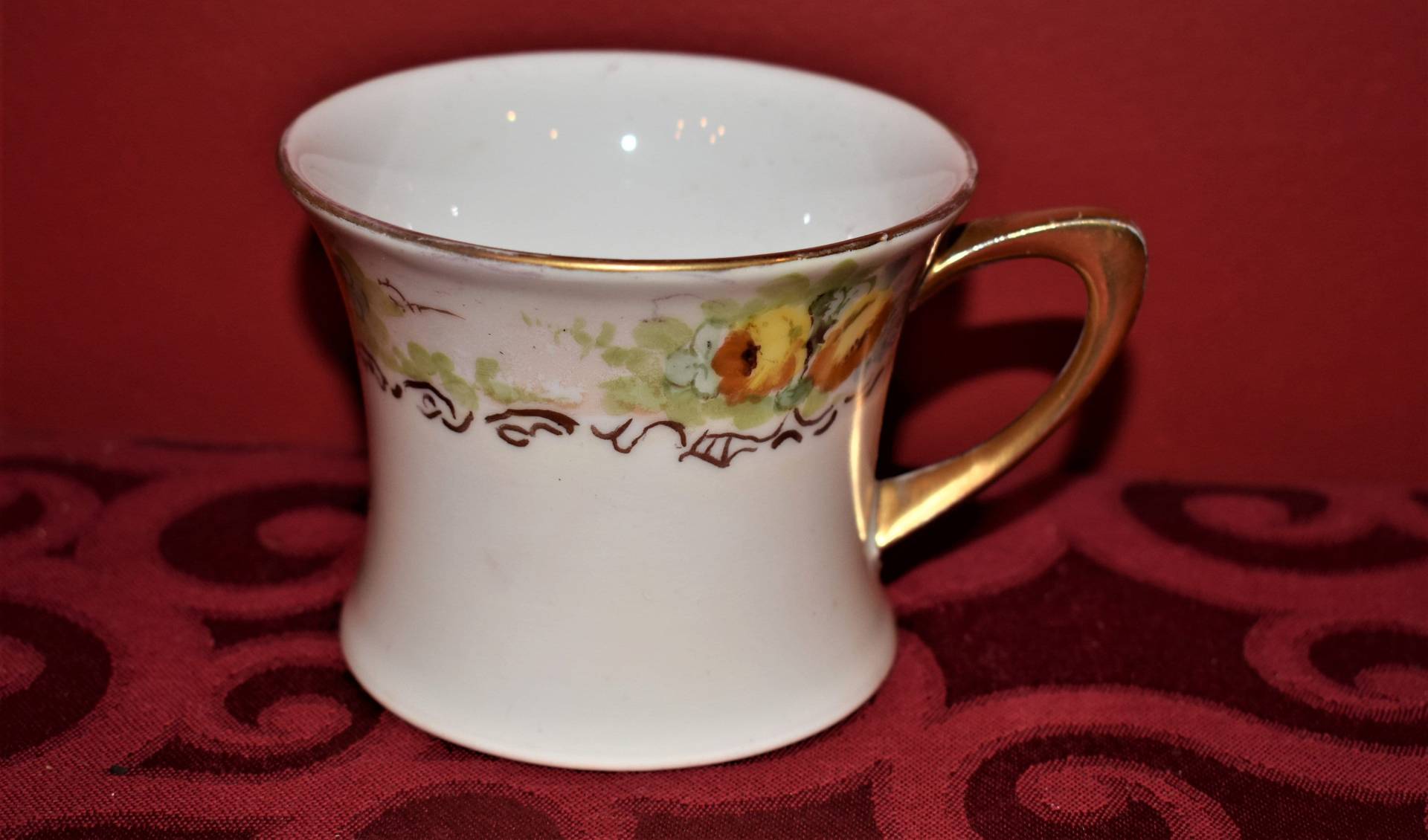 Vintage Hutschenreuther Bavaria Porzellan Rasurbecher Vintage Hutschenreuther Bavaria Porzellan Rasurbecher von Etsy - TraditionsVintageCo