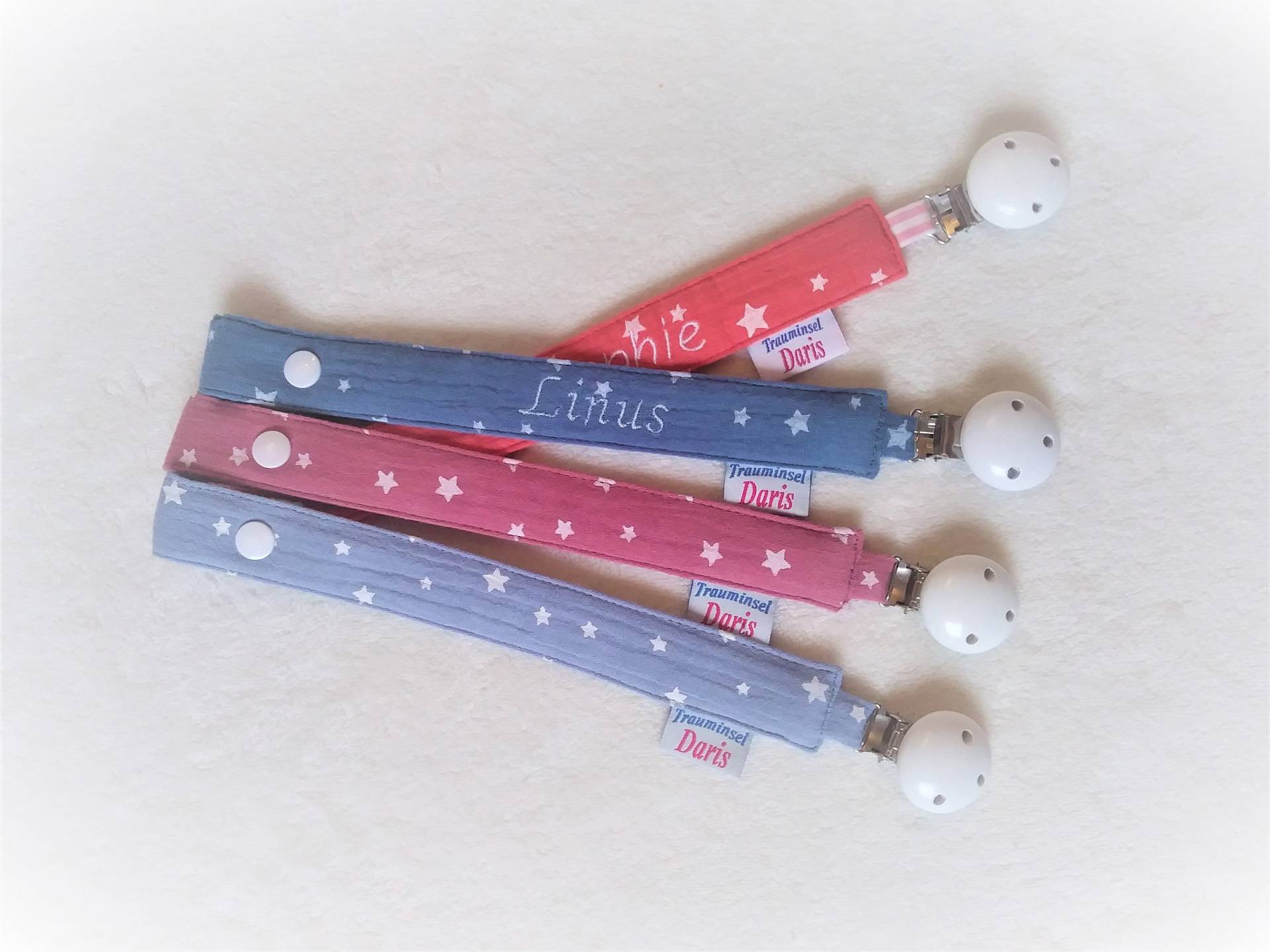 Schnullerband Aus Musselin Mit Sternchen Schnullerband Aus Musselin Mit Sternchen von Etsy - TrauminselDaris