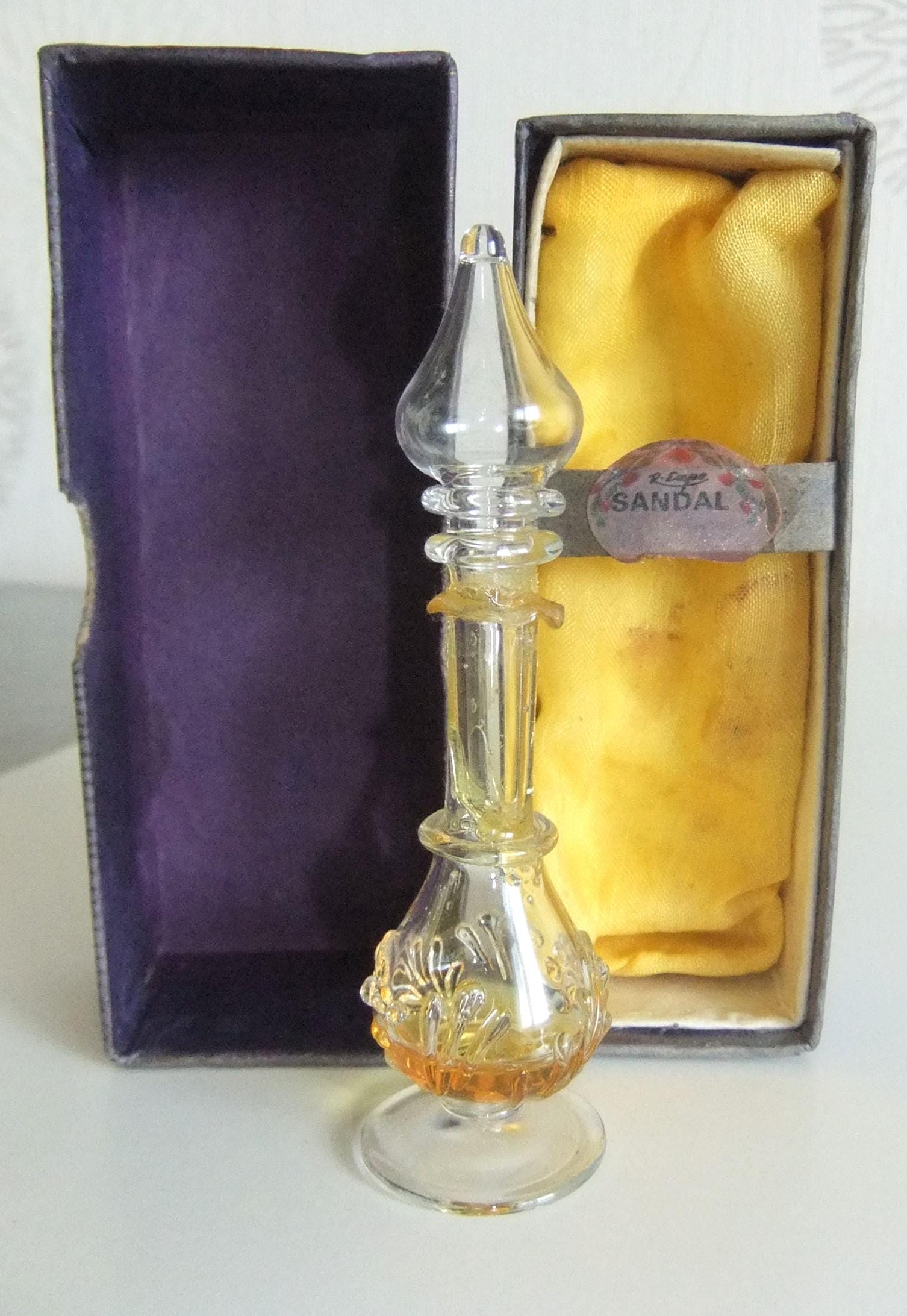 Vintage Copal Sammel-Miniaturparfüm in Handgemachtem Glasparfümflakon Inkl. Originalschachtel Vintage Copal Sammel-Miniaturparfüm in Handgemachtem Glasparfümflakon Inkl. Originalschachtel von Etsy - TroedelMarie