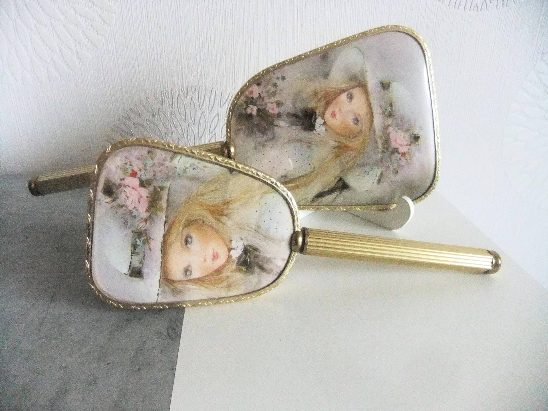 Zauberhaftes Frisierset, 1970Er Jahre Zauberhaftes Frisierset, 1970Er Jahre von Etsy - TroedelMarie