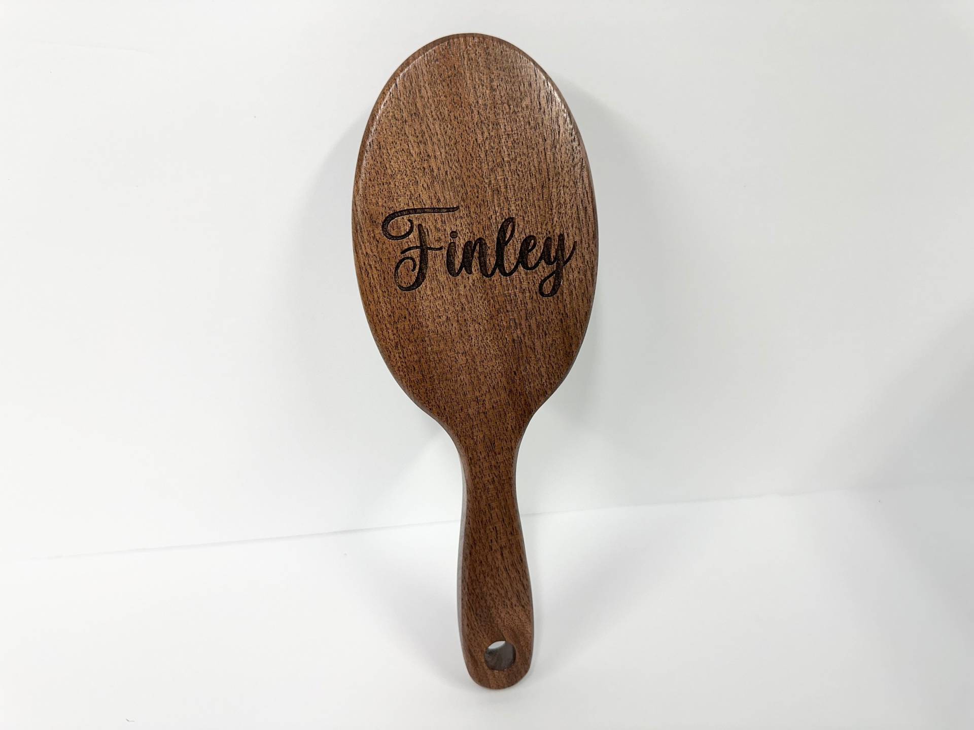 Individuell Gravierte Holzhaarbürste Individuell Gravierte Holzhaarbürste von Etsy - TroutWorkshop