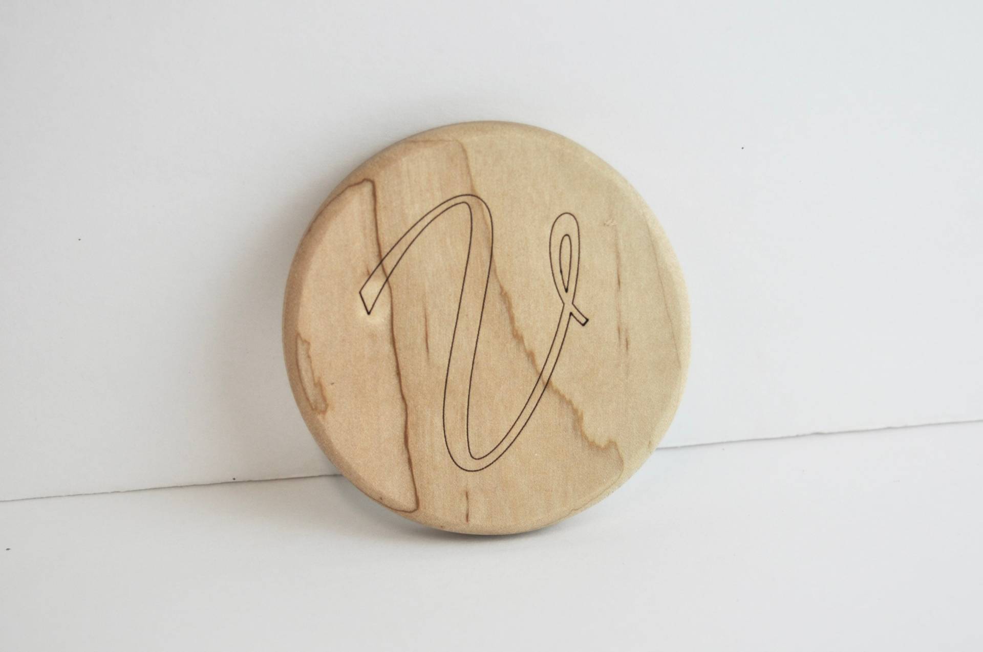 Runder Spiegel Aus Holz | Taschenspiegel Geldbörse Schminkspiegel Name Logo Monogramm Lasergraviert Runder Spiegel Aus Holz | Taschenspiegel Geldbörse Schminkspiegel Name Logo Monogramm Lasergraviert von Etsy - TroutWorkshop