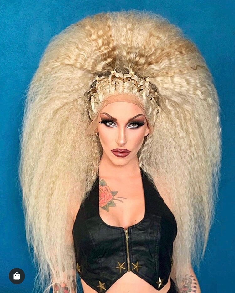Custom Cremp Mit Statement Zöpfen-Drag Queen Perücke von Etsy - TrufflePigWigs