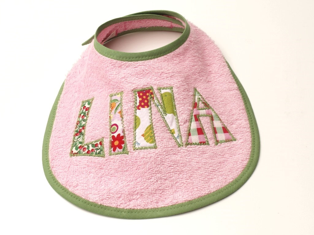 Ab 22 Euro Frottee Lätzchen Für Babys, Personalisiert, Mit Namen, Buchstaben Applikation - Rosa Ab 22 Euro Frottee Lätzchen Für Babys, Personalisiert, Mit Namen, Buchstaben Applikation - Rosa von Etsy - Trullafabrik