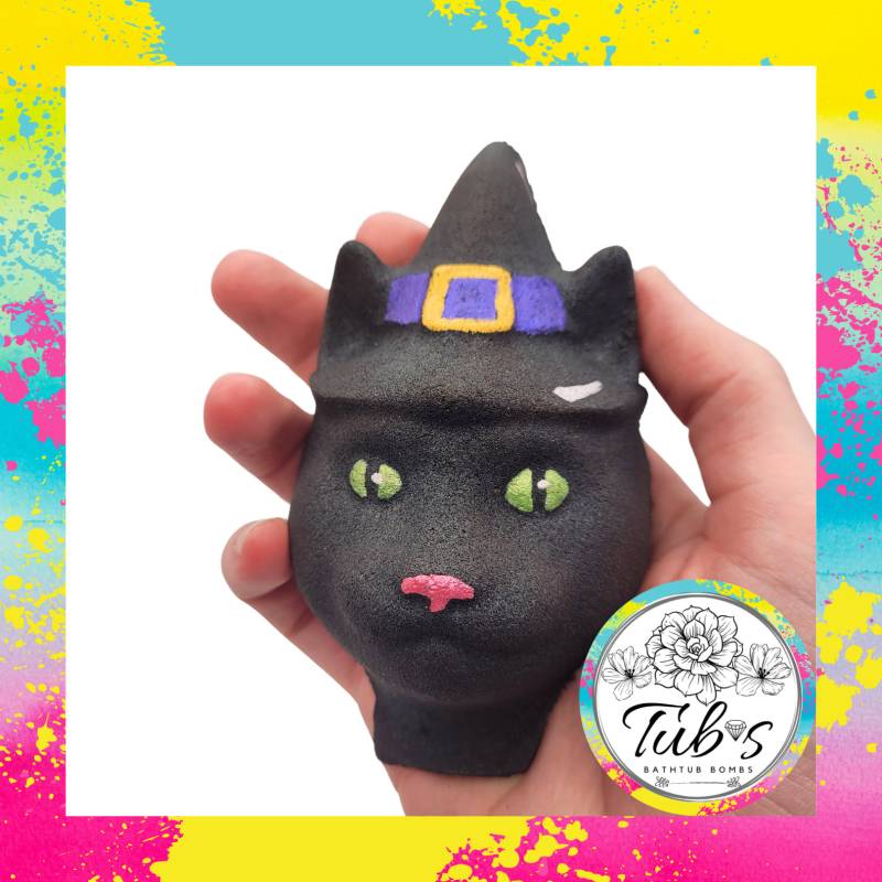 Katze Im Hexenhut Badebombe - Halloween Gruselig Feline Süßes Oder Saures Geschenk Kinder Jungen Mädchen Tier Handmade Uk Kitty Herbst Vibes von Etsy - Tubsbathbombs
