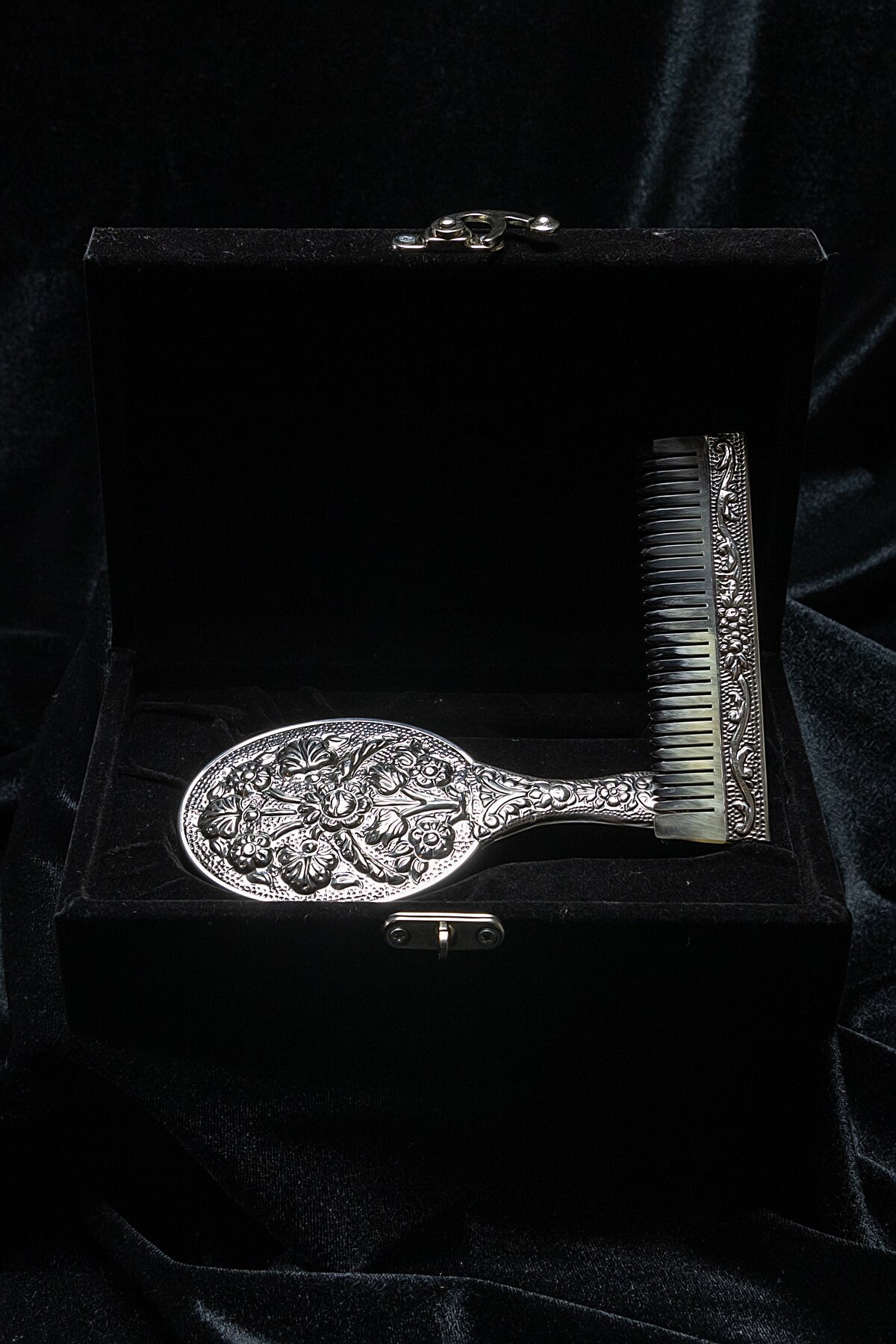 Özel Tasarım El Aynası Ve Kemik Tarak Seti 925 Ayar Gümüş Yapımı von Etsy - TuranSilver