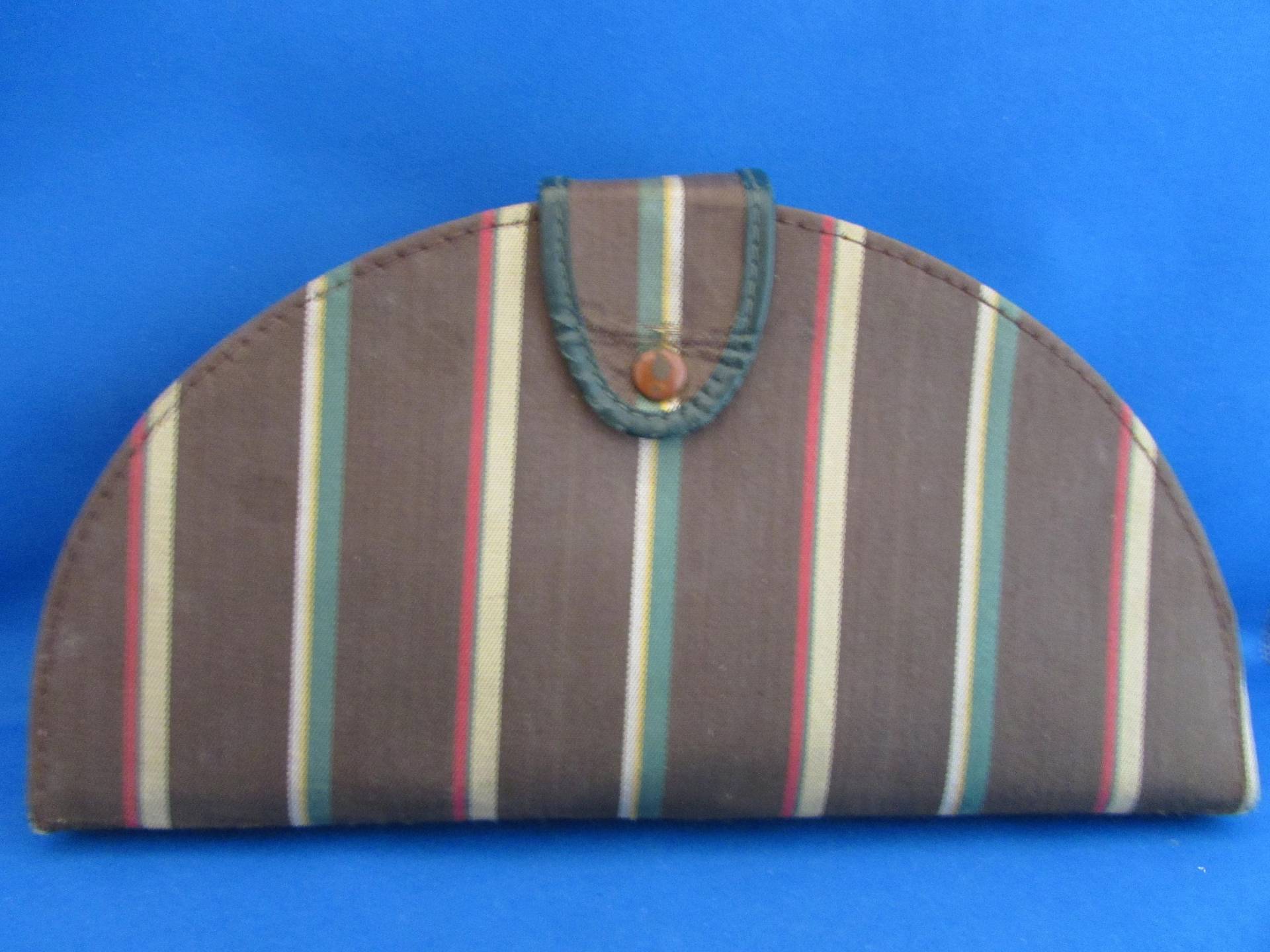 Vintage Maniküre-Set von Etsy - TweedandTaffeta
