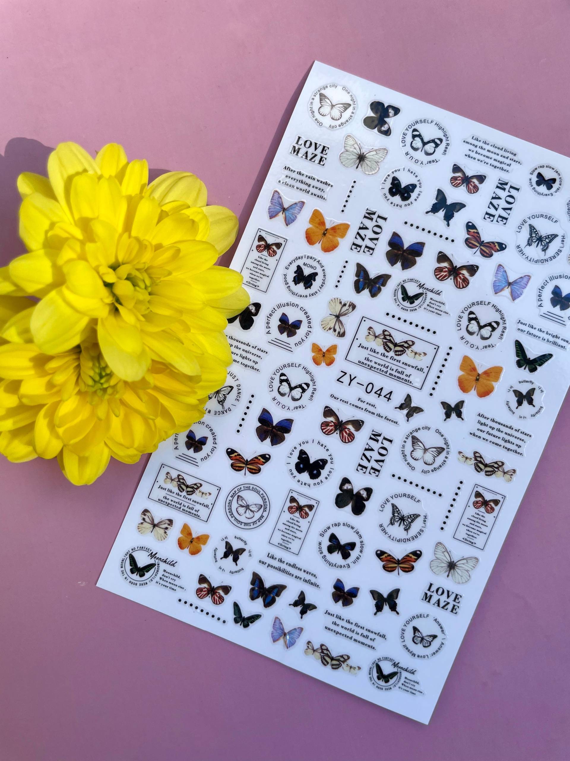 Nagelsticker/Nailart Gelbe Schmetterlinge Und Blumen Nagelaufkleber Diy Maniküre Art Nails von Etsy - TwistedRealityCrafts