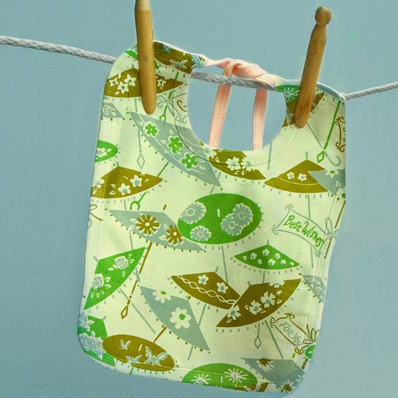 Baby Lätzchen - Vintage Regenschirm Motiv von Etsy - TwistedTweeLtd