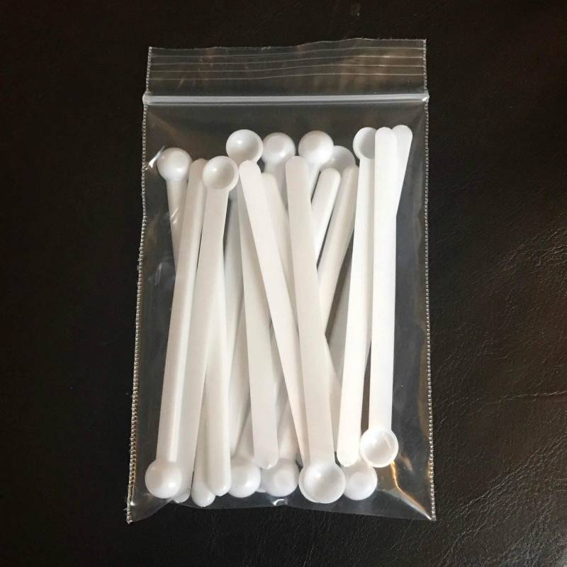 20-Weisse Mica-Löffel 0, 15 cm3, Glimmer -/Farbstoffschaufel, Kleiner Löffel, 3 1/4 Zoll Lang, Zwei Wilde Hasen von Etsy - TwoWildHares
