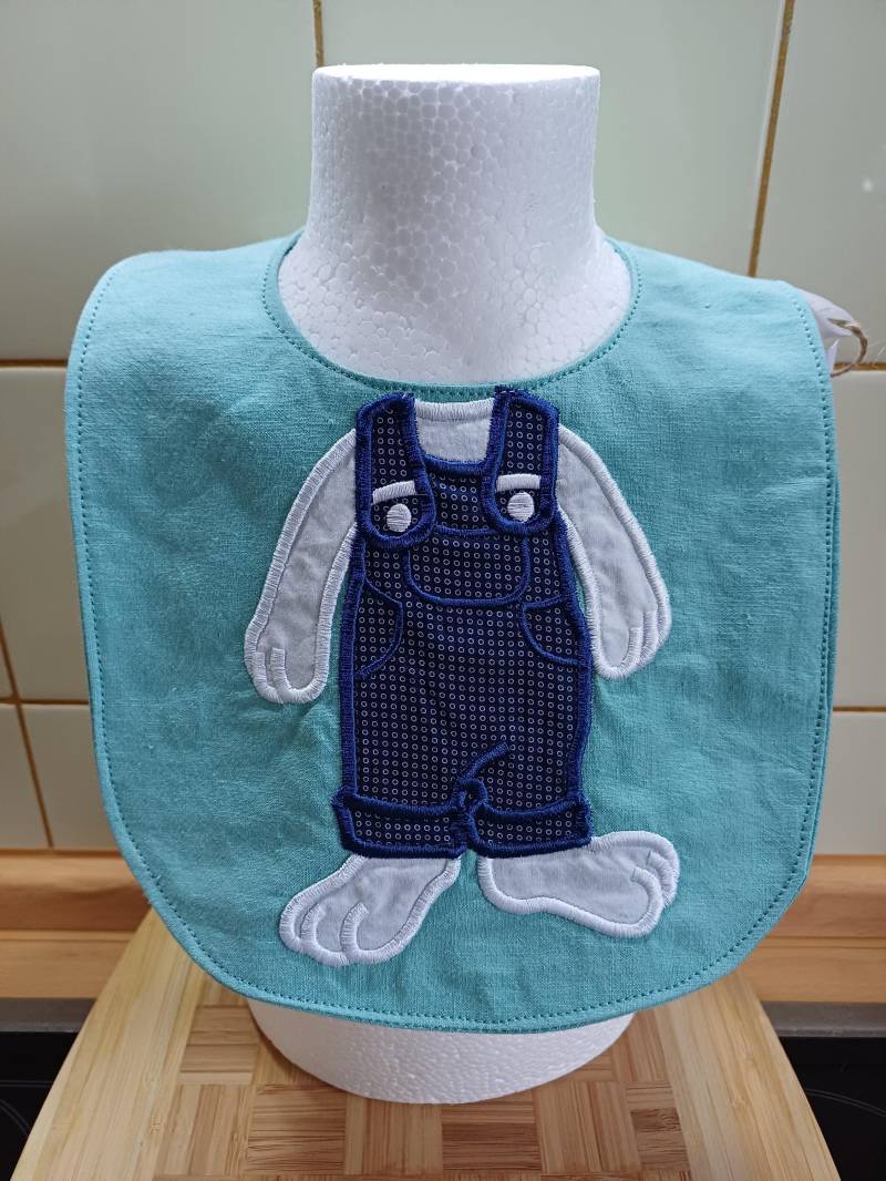 Babylätzchen "Hase" Bestickt - Grün/Blau/Weiß Upcycling Unikat Handarbeit #618 von Etsy - UpcyclingbyPaMue