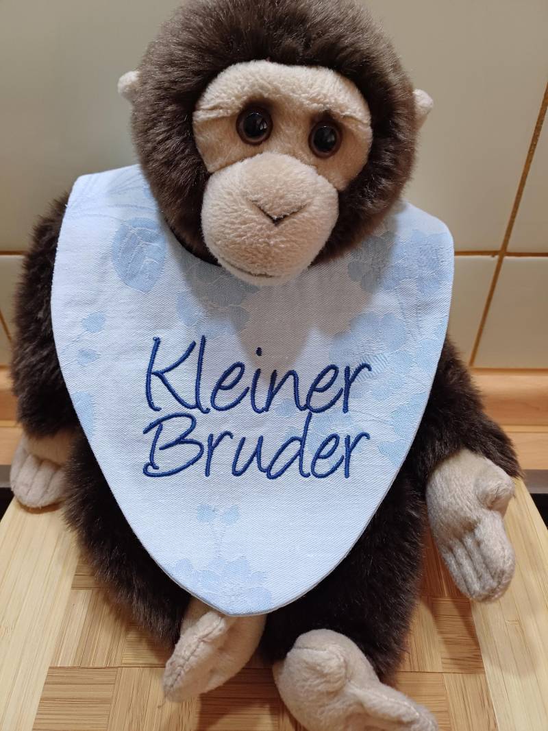 Besticktes Sabberlätzchen/Halstuch Für Babys "Kleiner Bruder" - Blau Upcycling Unikat Handarbeit #276 von Etsy - UpcyclingbyPaMue