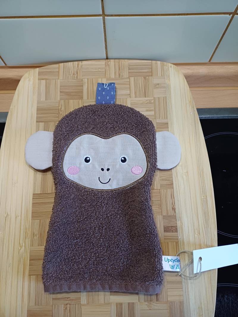 Tier-Waschlappen Affe Braun - Upcycling Unikat Handarbeit #406 von Etsy - UpcyclingbyPaMue