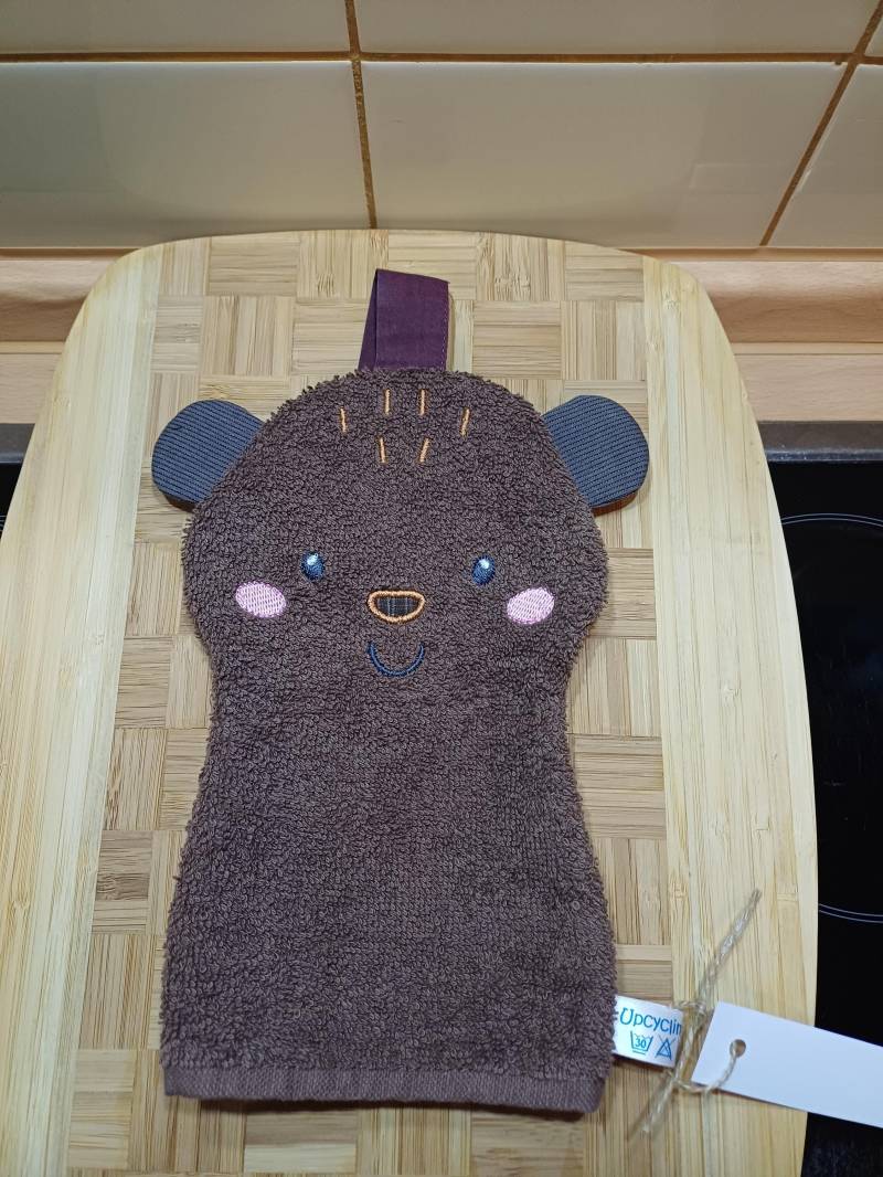 Tier-Waschlappen Bär Braun - Upcycling Unikat Handarbeit #585 von Etsy - UpcyclingbyPaMue