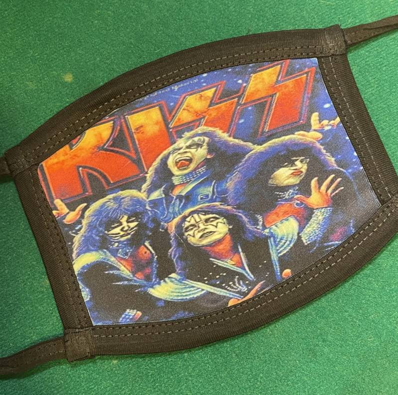 Kiss American Rock Band Gesichtsmaske Wiederverwendbar Waschbar Doppelschichten von Etsy - UptownCustomMask
