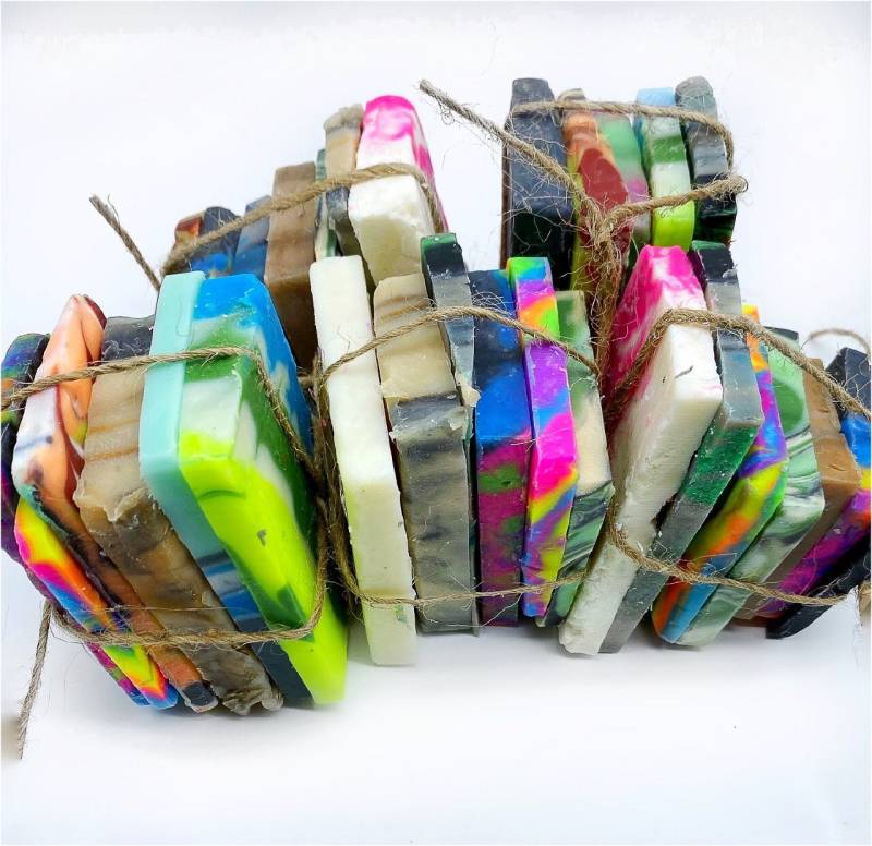 Seifenbündel - Zufälliges Mustersortiment. 11-13 Unzen Seife Mit Jedem Bündel. Handgemachte Laugenseife von Etsy - UptownDogsLLC