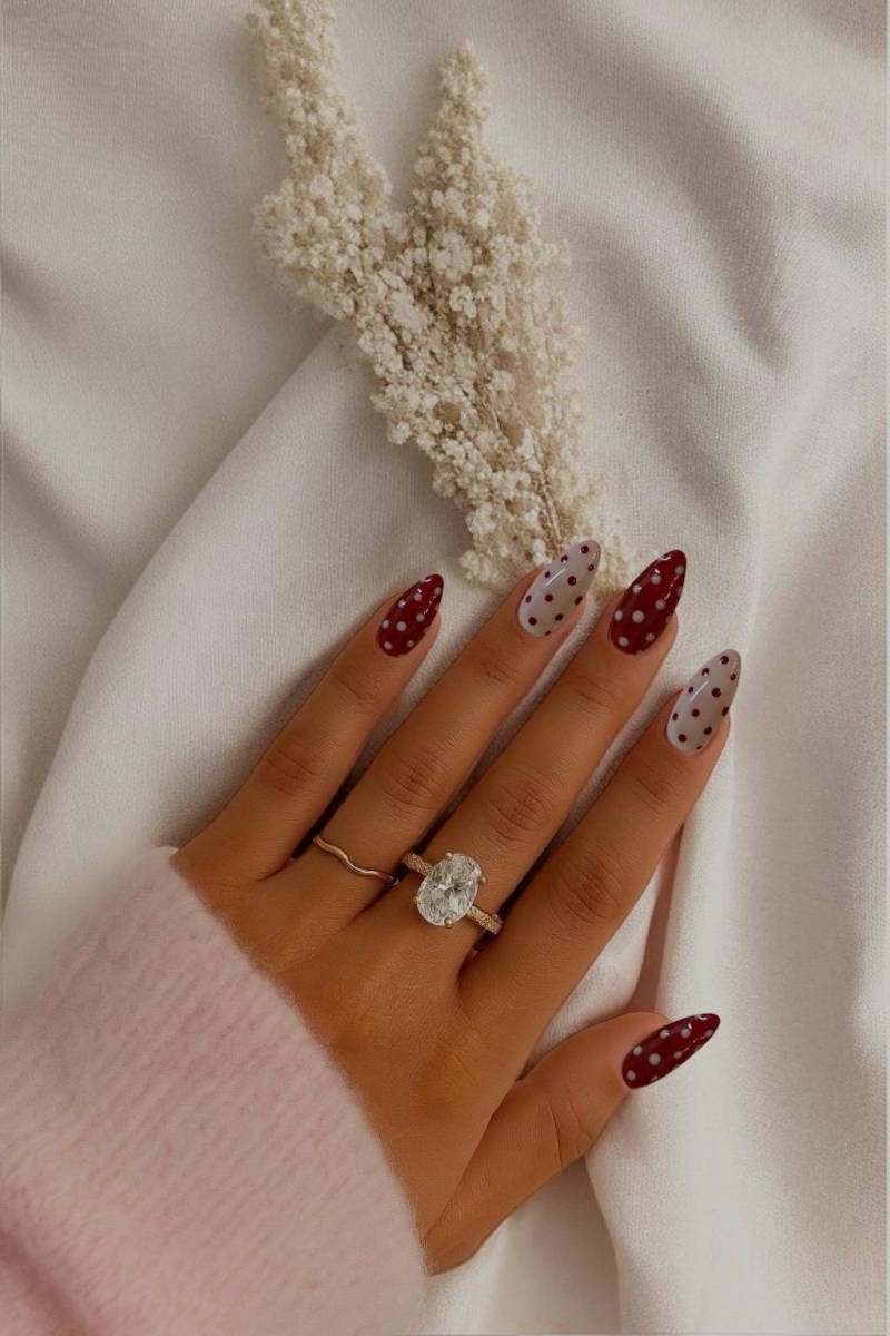 strawberry Dot Nails/Press On's On Nägel von Etsy - VanillanailzDE