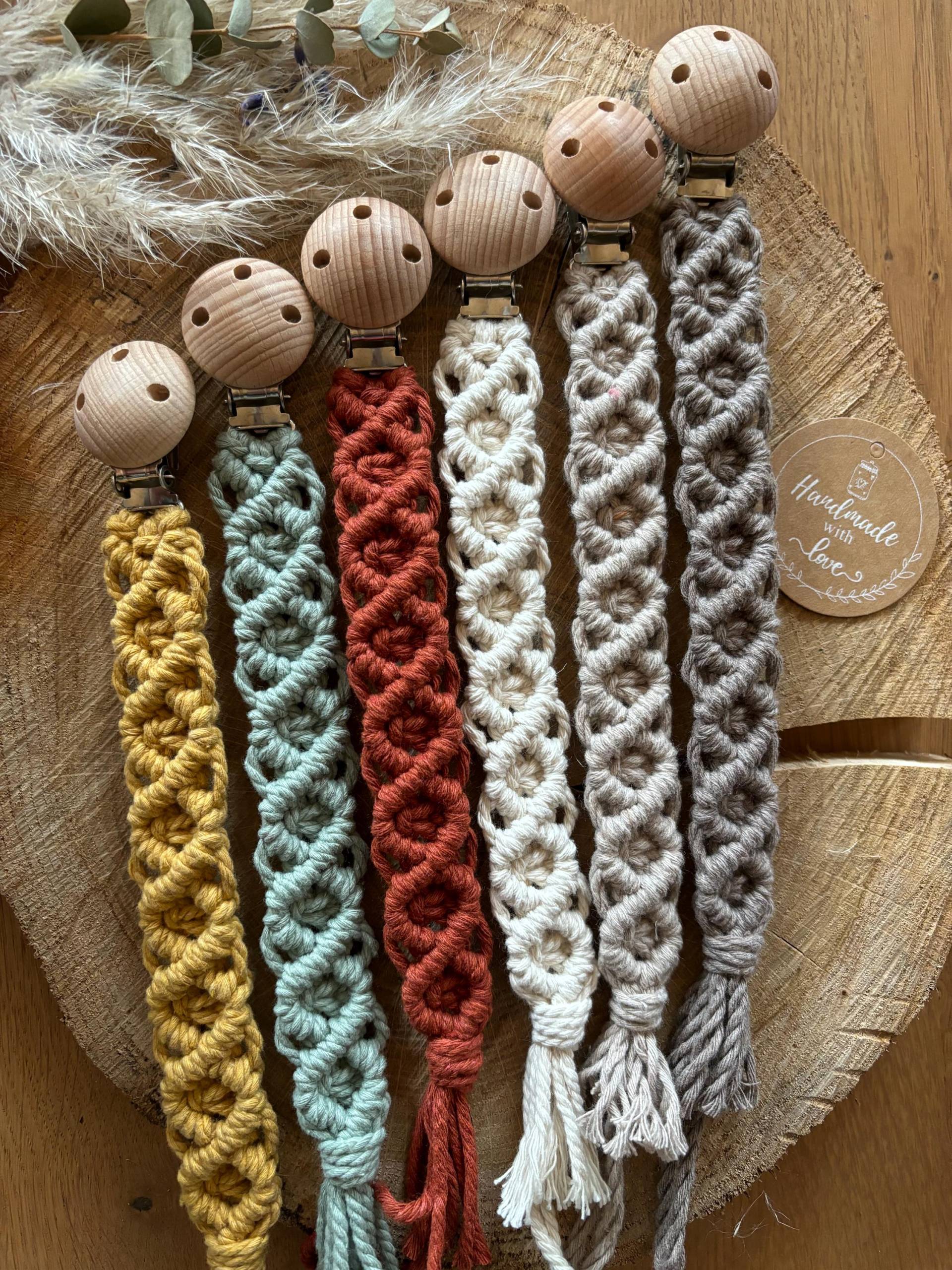 Schnullerkette Makramee Boho Schnullerkette Makramee Boho von Etsy - VerliebtinMakramee