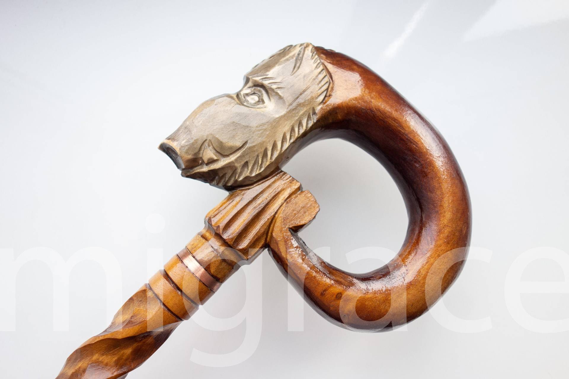 Boar Gehstock Holz Cane Schnitzerei Unikat Kunst Braun Handarbeit Gehen Antik Stock Geschnitzt Boar Gehstock Holz Cane Schnitzerei Unikat Kunst Braun Handarbeit Gehen Antik Stock Geschnitzt von Etsy - ViCraFtUa