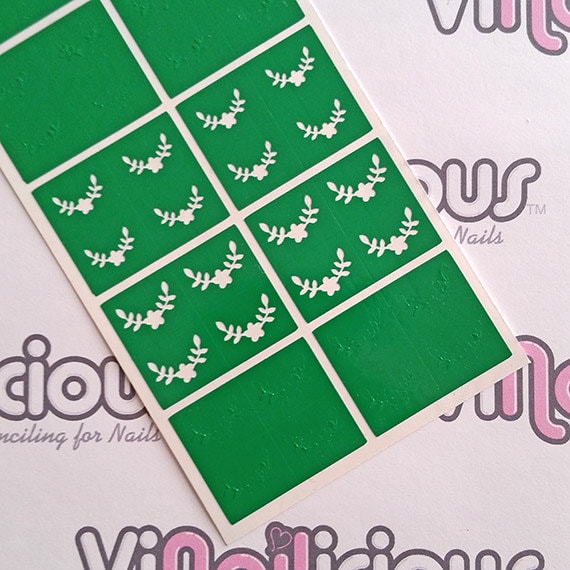 Geschwungene Blumen Nagel Schablonen, Floral Nail Art Geschwungene Blumen Nagel Schablonen, Floral Nail Art von Etsy - ViNailicious