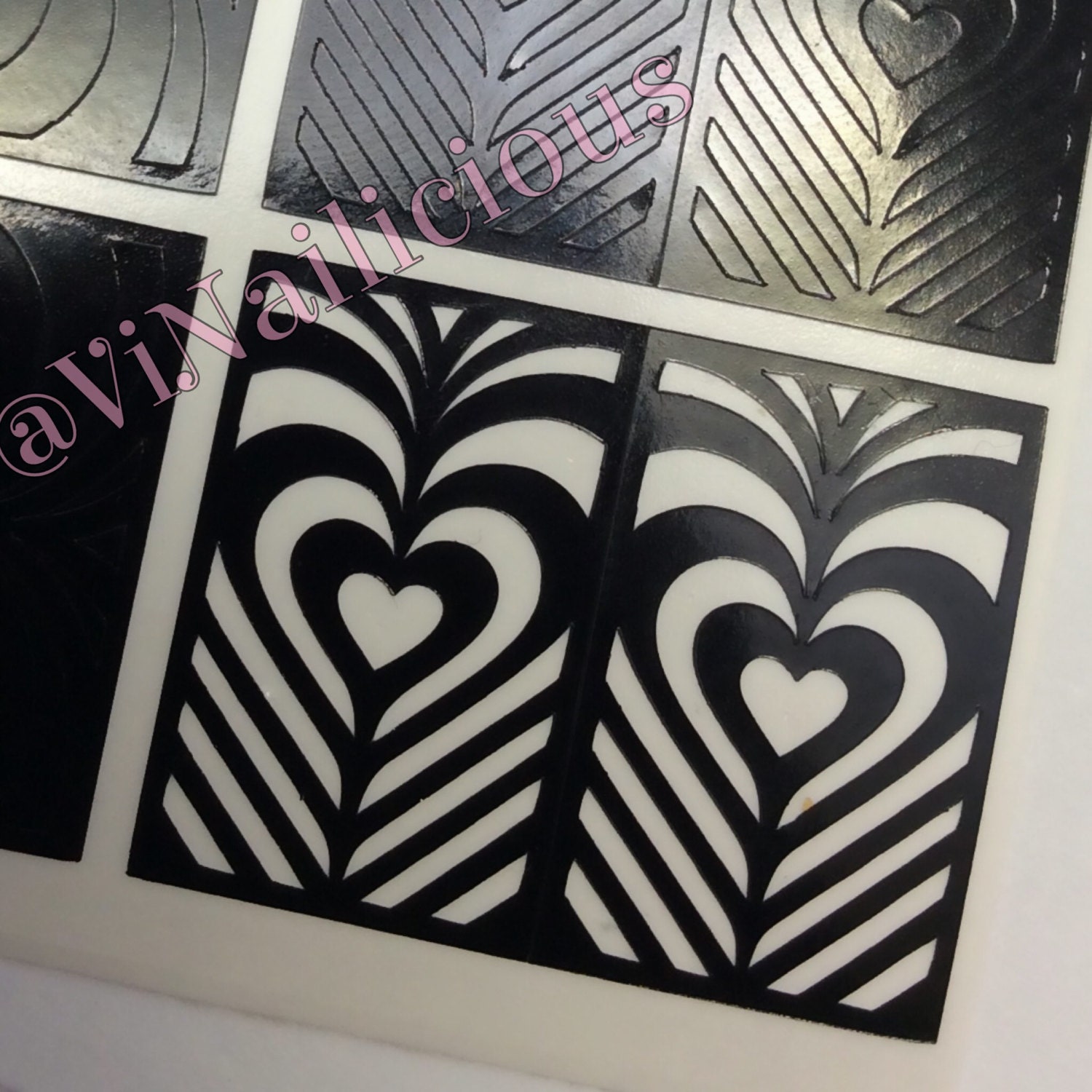 Nested Hearts Nagelschablonen Nested Hearts Nagelschablonen von Etsy - ViNailicious