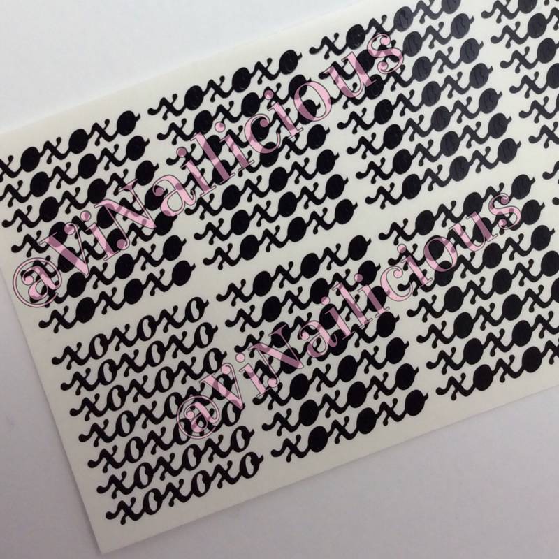 x's & O's Nagel Schablonen von Etsy - ViNailicious
