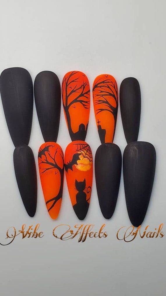 Halloween Press-On Nägel Handbemalte Schwarz & Orange Ombre Mit Friedhof Silhouetten Gruselige Matte Nagel-Set von Etsy - VibeAffectsNails