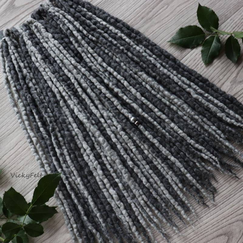 Wolle Dreads Erweiterungen 15 De Bis Vollständige Set Grau Graue Dreadlocks Doppelende, 14 73 cm von Etsy - VickyFelt