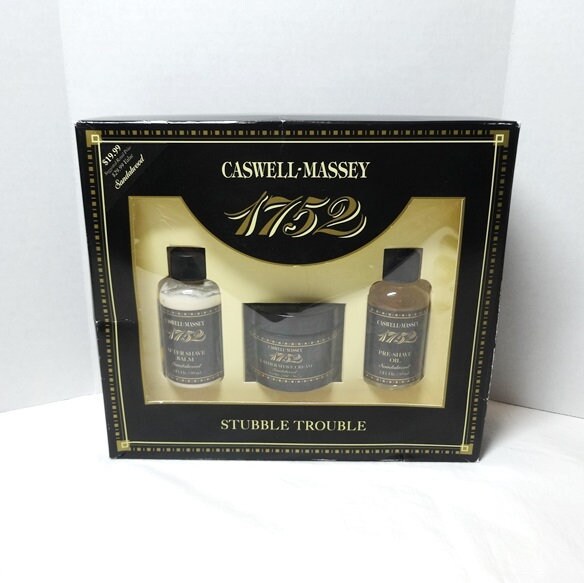 1990Er Caswell Massey 1752 Stubble Trouble Set Für Männer, Sandelholz Geschenkbox, 2 Oz. Vorrasieröl, Lather Cream, Balsam, Vintage Rasierprodukt von Etsy - VictorianWardrobe