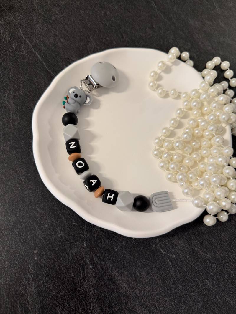 Personalisierte Schnullerkette Mit Namen | Silikon Baby Geschenk Zur Geburt Individuell Junge Mädchen Handmade Personalisierte Schnullerkette Mit Namen | Silikon Baby Geschenk Zur Geburt Individuell Junge Mädchen Handmade von Etsy - Viennaceyiz