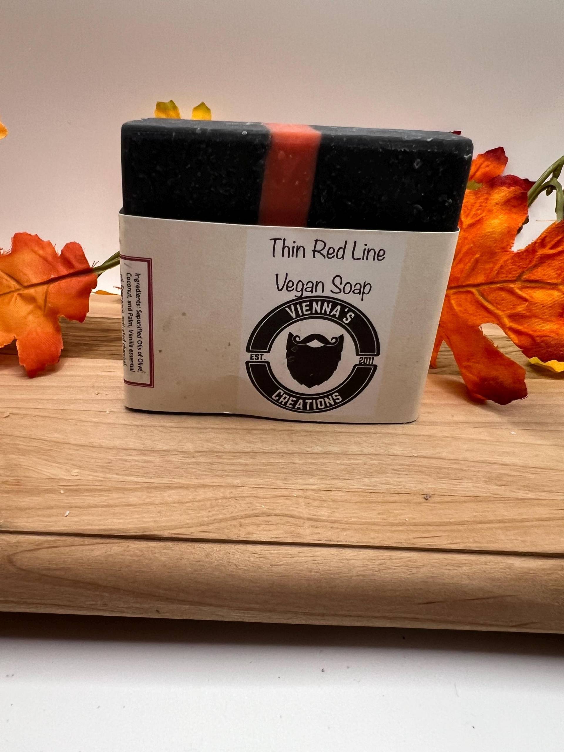 Vegane Seife Der Dünnen Blauen Linie & Roten Vegane Seife Der Dünnen Blauen Linie & Roten von Etsy - ViennasCreationsUSA