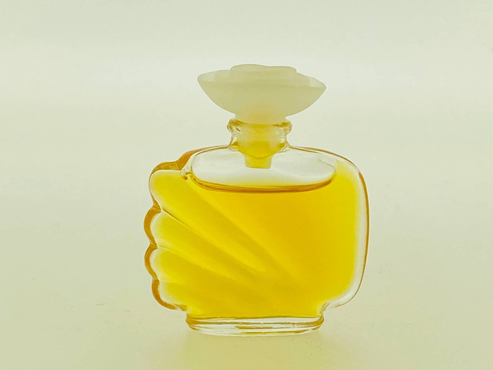 Schöne Estēe Lauder 1985 Eau De Parfum Mini 5 Ml Schöne Estēe Lauder 1985 Eau De Parfum Mini 5 Ml von Etsy - VintagGlamour