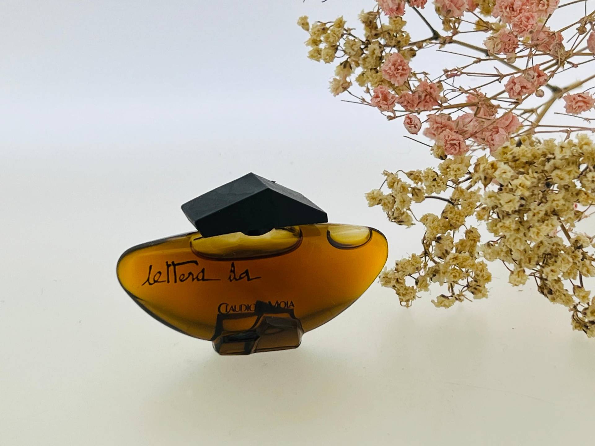 Vintage Lettera Da Claudio La Viola 1989 Eau De Parfum Miniatur 5 Ml Vintage Lettera Da Claudio La Viola 1989 Eau De Parfum Miniatur 5 Ml von Etsy - VintagGlamour