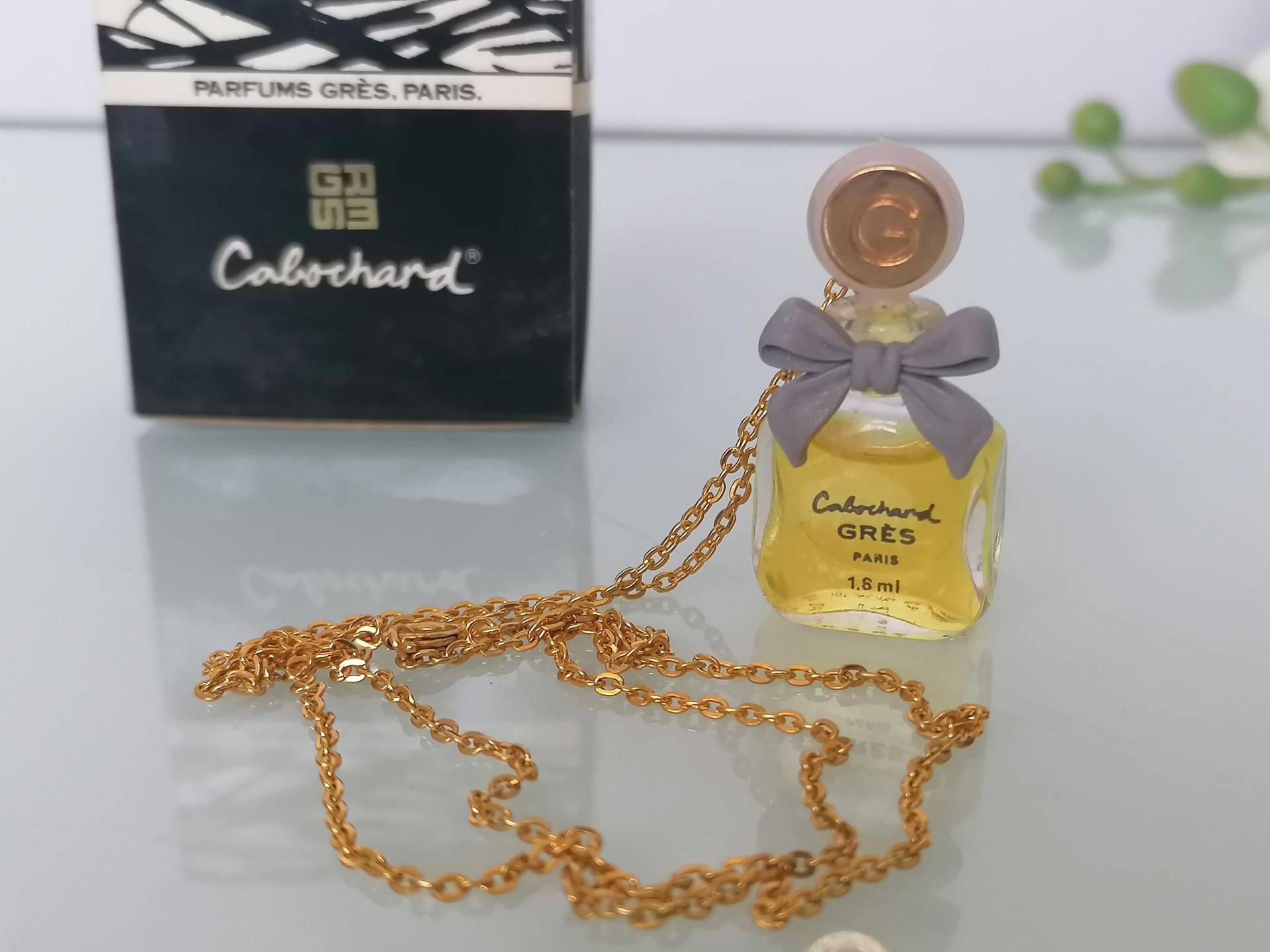 Cabochard Gres Parfum 1, 8Ml/0, 06 Fl.oz Miniature Parfüm Anhänger An Der Kette Vintage Mini von Etsy - VintageItalienstyle
