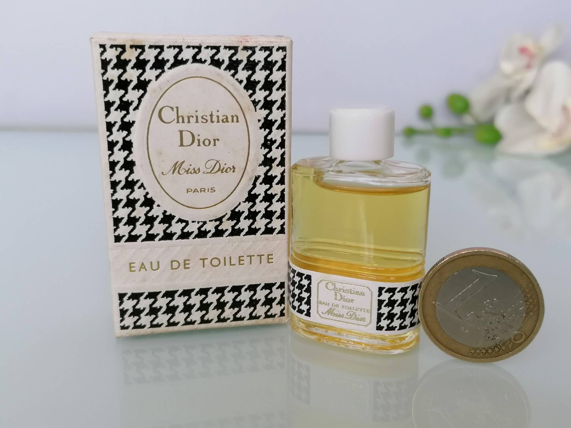 Miniatur Miss Dior | Version Von 1947 Eau De Toilette 7, 5 Ml/0, 25 Fl.oz Vintage Mini Parfum von Etsy - VintageItalienstyle