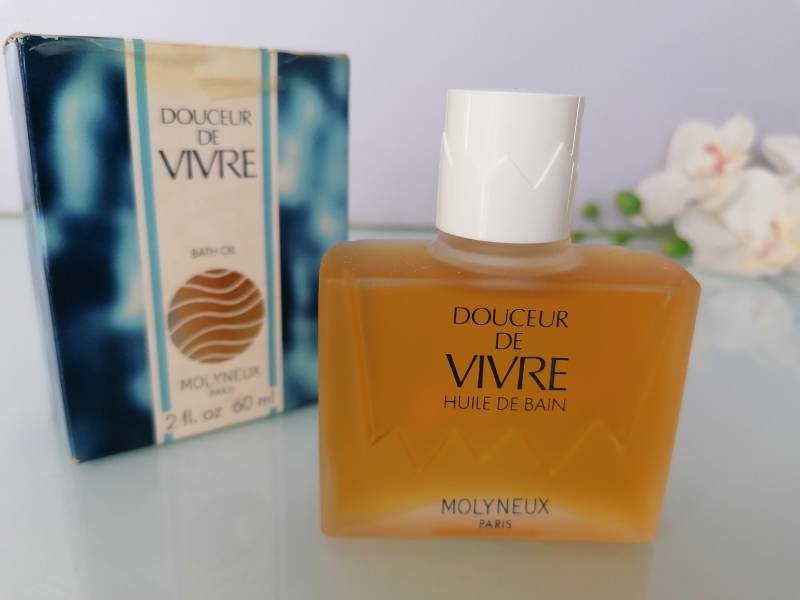 Molyneux Douceur De Vivre | 1975 Badeöl 60 Ml/2 Fl.oz Rare Vintage Pre Barcode Parfümiertes von Etsy - VintageItalienstyle