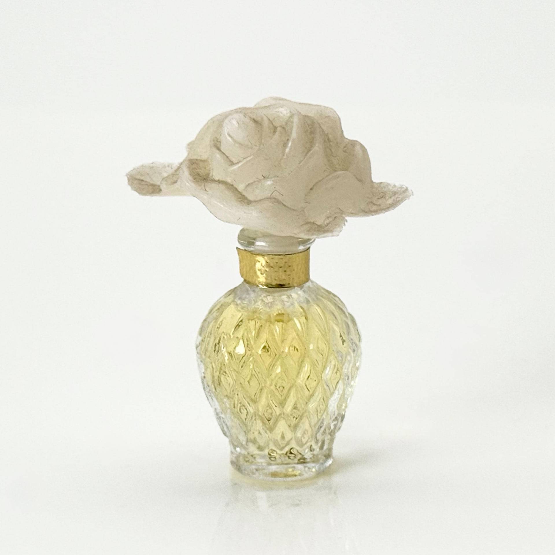 Vintage Miniatur Capricci Eau De Toilette Von Nina Ricci Ca. 2, 5 Ml Vintage Miniatur Capricci Eau De Toilette Von Nina Ricci Ca. 2, 5 Ml von Etsy - VintageMiniatureDE