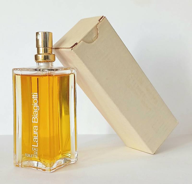 Laura Biagiotti Classic Eau De Toilette Spray 50 Ml Edt Vintage Rare Made in Italy von Etsy - VintageParfumsDE