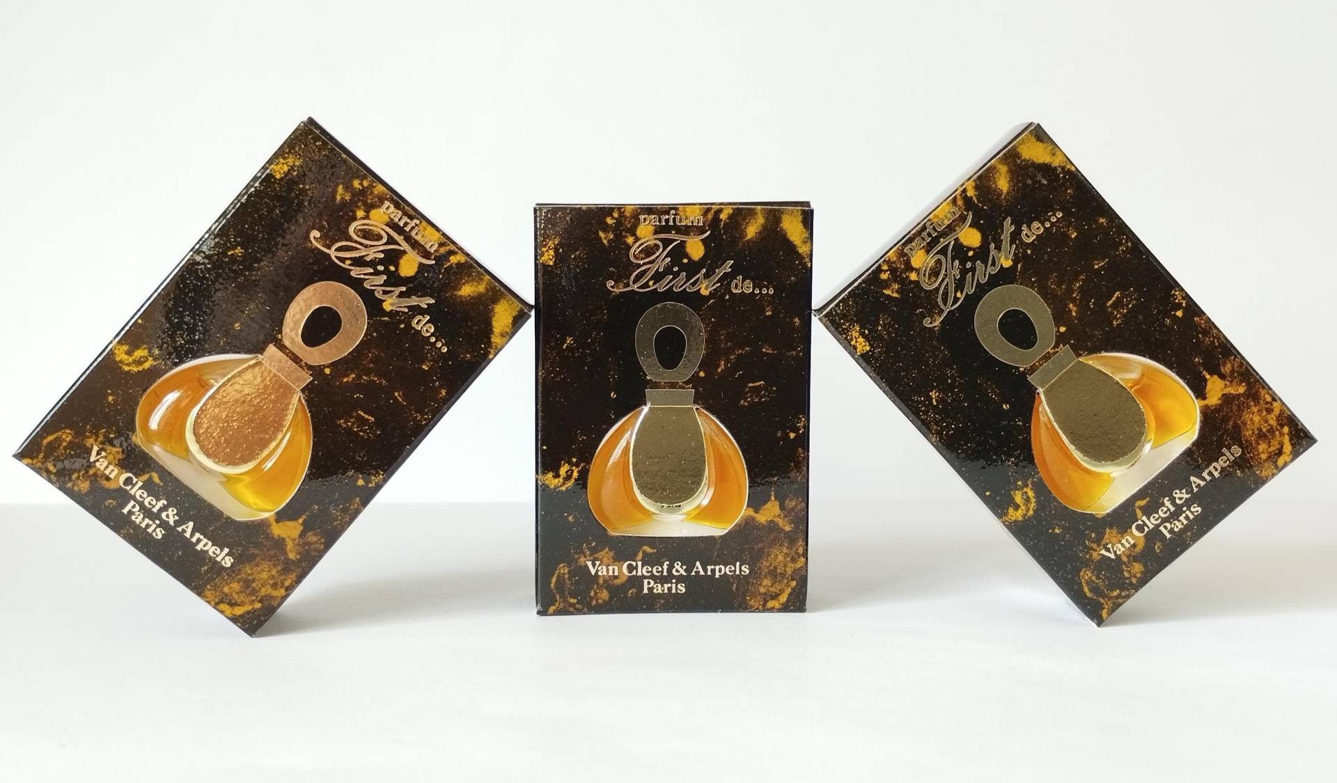 Van Cleef & Arpels First Parfum 2 Ml Ovp/Box Vintage Rare | 3 X Miniature Van Cleef & Arpels First Parfum 2 Ml Ovp/Box Vintage Rare | 3 X Miniature von Etsy - VintageParfumsDE