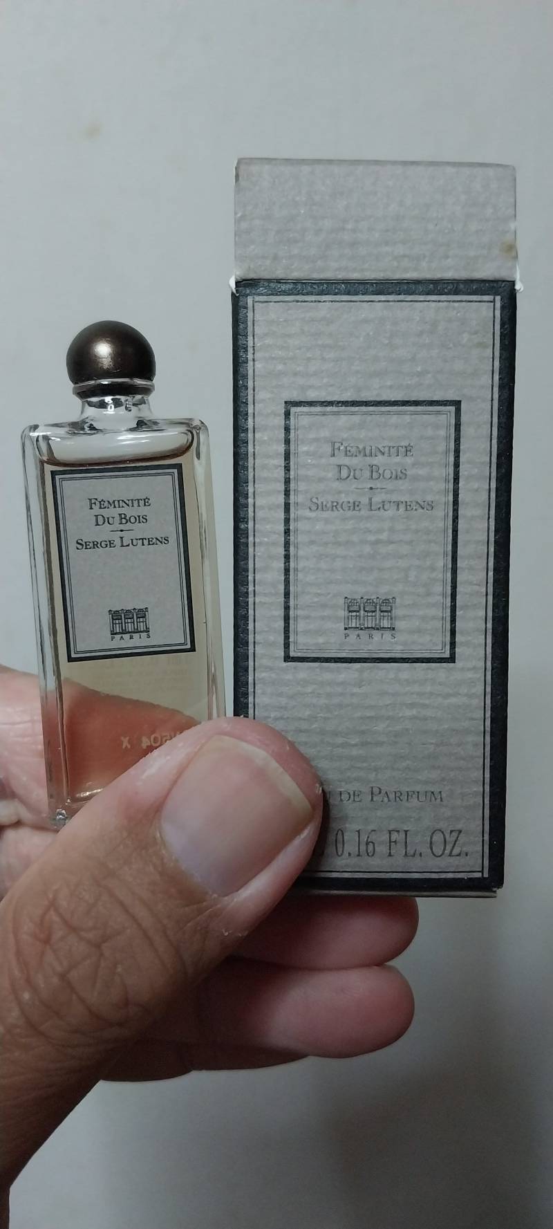 Seltene Fast Volle Vintage Mini Serge Lutens Feminite Du Bois 5Ml Edp Mit Box von Etsy - VintagePerfumePalace